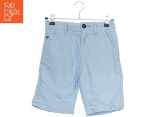 Lyseblå shorts fra Jasper J Conran (str. 134)