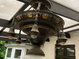 Gammel lysekrone 