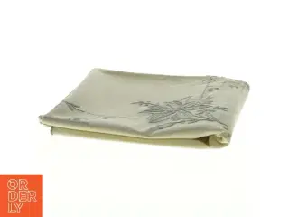 Broderet dug (str. 82 x 78 cm)