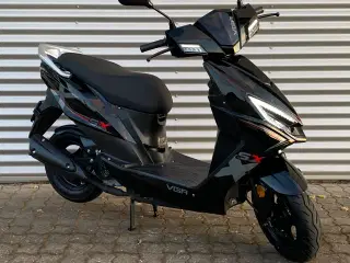 VGA STREET X EFI, 4-takt, 30 km/t, 2024, 400 km