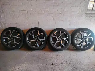 🚗 Toyota 18” Alufælge med Michelin sommerdæk!