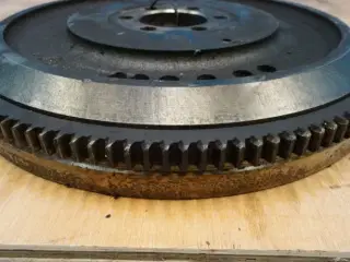 Ford 6640 Motorsvinghjul E9NN6375CB