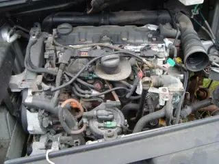 motor til Peugeot 307 2.0 HDi kørt 420.000km 90hk