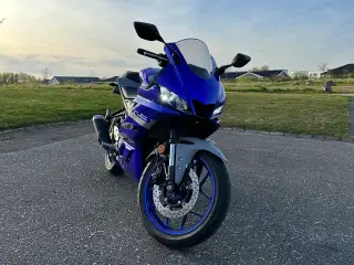 Yamaha r3