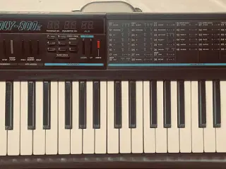 KORG Poly-800 mkII. Synthesizer