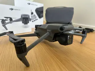 DJI Mavic 3 Fly More Combo meget god stand
