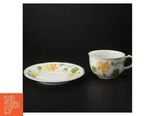 Porcelæn kopper med underkopper fra Villeroy & Boch (str. Ø. 17,5 cm. h. 7 cm. ø. 11 cm)