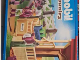 Playmobil Country Pony Farm