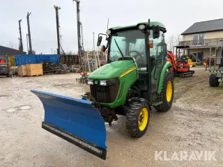 Traktor John Deere 3720 eHydro