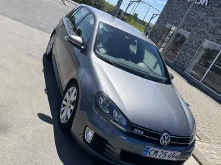 Hurtig og velkørende Golf 6 sælges 