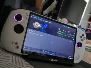 Lenovo Legion Go S 32GB RAM 1TB storage