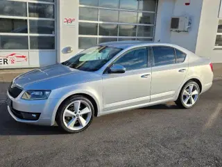 Skoda Octavia 2,0 TDi 150 Elegance DSG