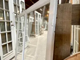 Trukket glas monteret i forsatsramme