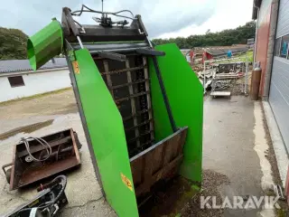 foderudlægger med kædetransportør Avant