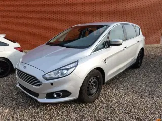 PERSONBIL, FORD