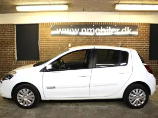 Renault Clio III 1,2 16V TCe Expression