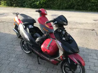 2 styk reservedeles scooter.