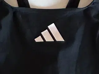 Adidas Solid Small logo badedragt, str. 152
