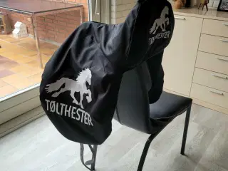 Tølthester Safir sadel 17" sort læder