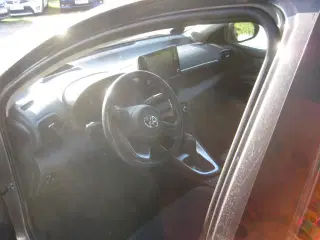 Toyota Yaris 1,5 Hybrid H3 Smart 116HK 5d Trinl. Gear