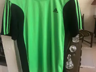 Str. M - T-shirts - Mærke: Adidas