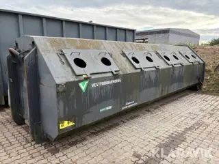 Container