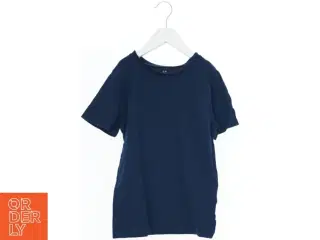 Mørkeblå T-shirt fra H&M (str. 140)