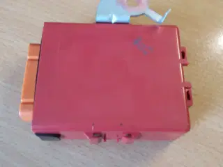 Relæ dørkontrol / centrallås