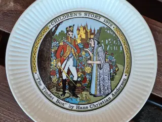 Wedgwood Childrens Story Plate
