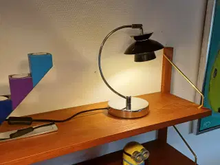 Bordlampe fra halo mini dalllas 