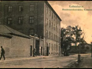 København - Baadmandsstrædes Kaserne - Peter Alstrup 9226 - Brugt - Har været klæbet op !