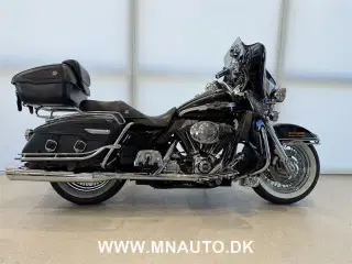 Harley-Davidson FLHRCI Road King Classic