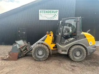 Mecalac AX700