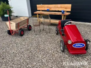 LOT: sæbekassebil, trækvogn, indkøbsvogne, værkstedsbord