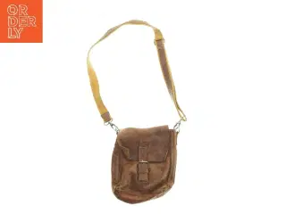 Brun skuldertaske (str. 28x24 cm)