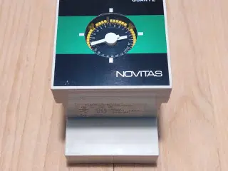 Novitas, timer-ur. (Zürich, Schweiz)