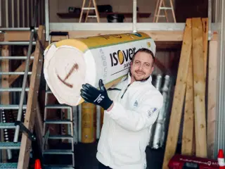 28-56 kvm Lager- og garage til leje - Den Første Måned GRATIS!