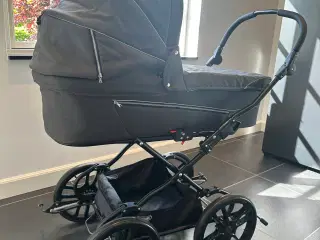 Helt ny barnevogn med lift