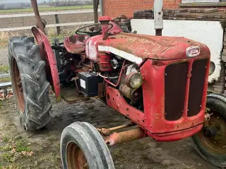 Volvo Buster 320 3 cyl diesel