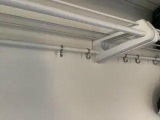 Arkitekt Børge Mogensen hattehylde malet hvid - 2 