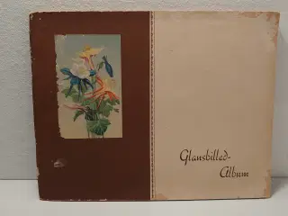 Glansbilledalbum fra ca. 1970 med 31 sider, pænt.