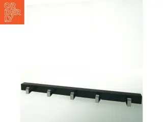 Vægmonteret knagerække fra IKEA (str. 59x8 cm)