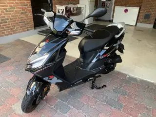 Vga Street-X EFI 30 km 2024