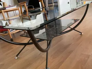 Sofabord med glasplade