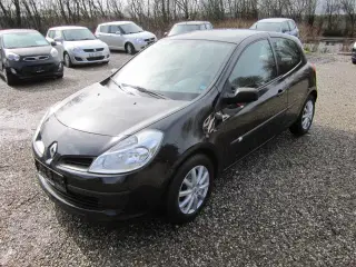 Renault Clio 1,2 16V Pack 75HK 3d