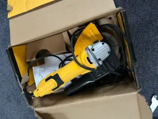 DEWALT Vinkelsliber DWE46101