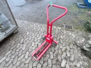 Kvart Palle løfter MR200