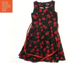 Børnekjole med kirsebærmotiv fra H&r (str. 140)