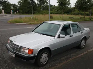 Mercedes 190E 2.0