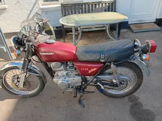 Kawasaki kz 200 fra 1977 nysynet 
